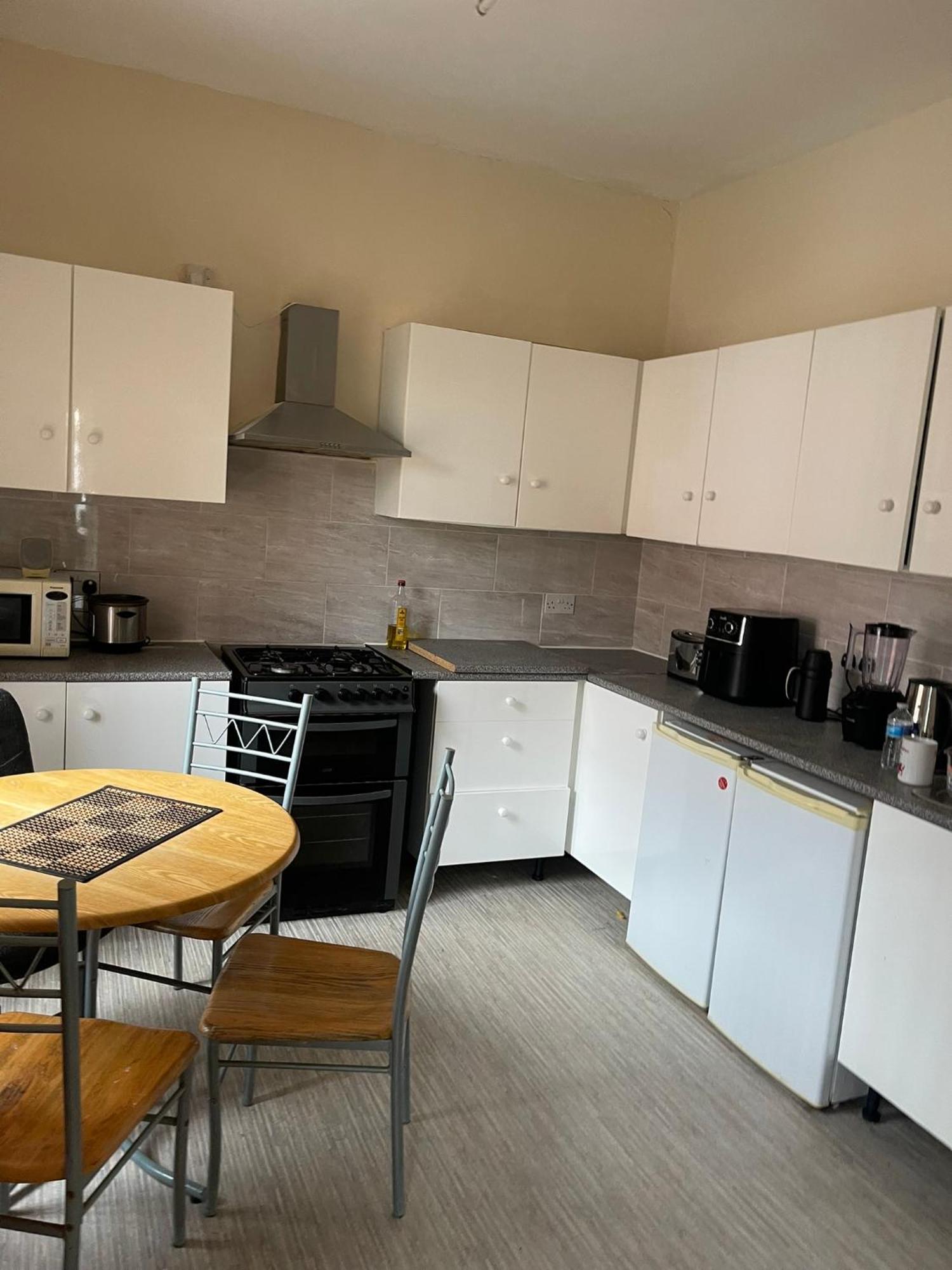 Luxestay Rooms - Old Trafford 맨체스터 외부 사진